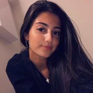 Meet your Posher, Jenna